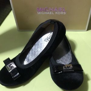 MK girls shoes